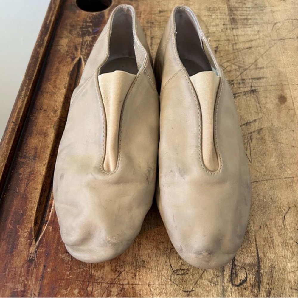 Bloch Beige Leather Slip-On Dance Shoes